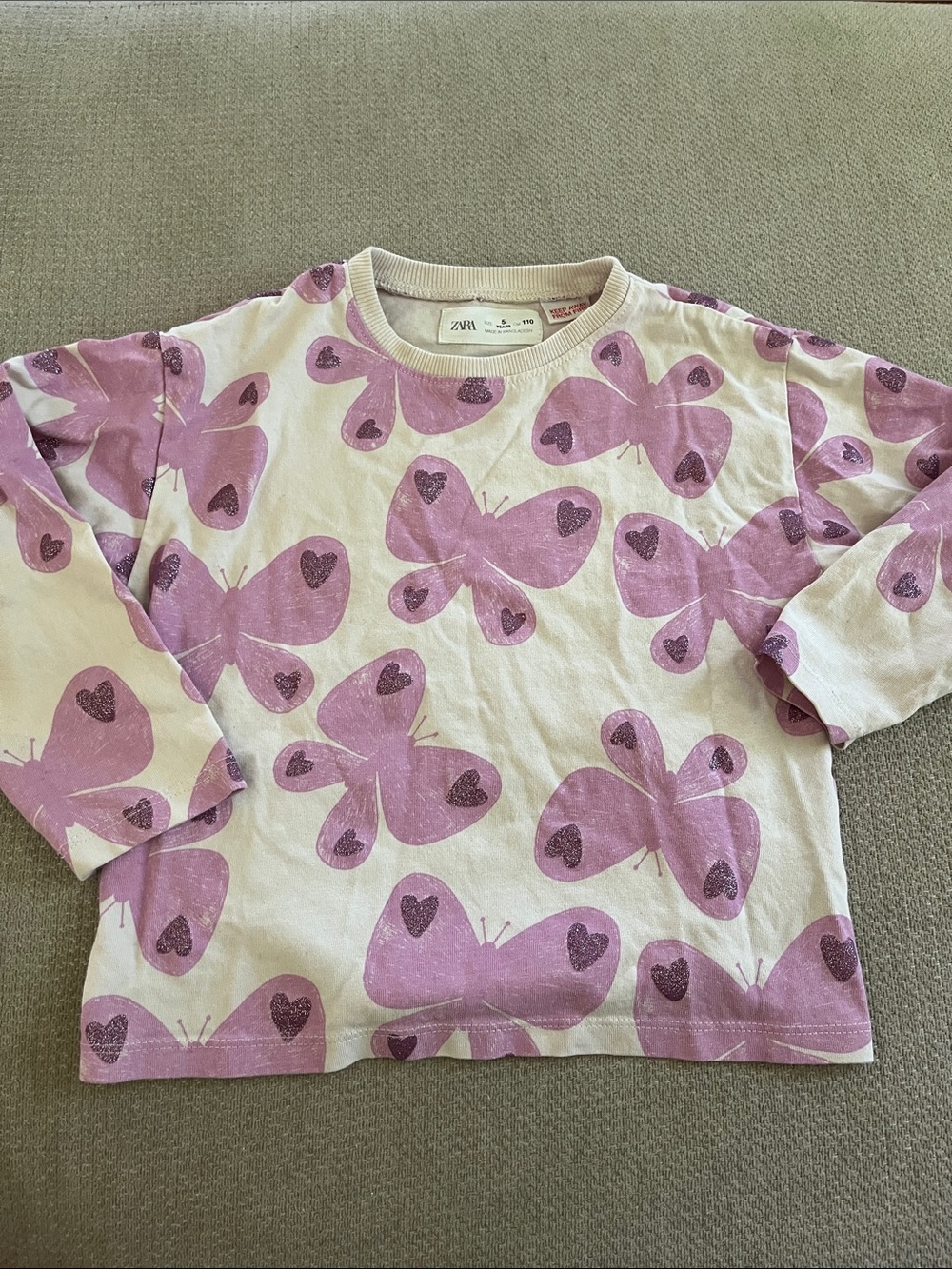 Zara Girls White Long-Sleeve Top with Pink Butterfly Print size 5 100% cotton